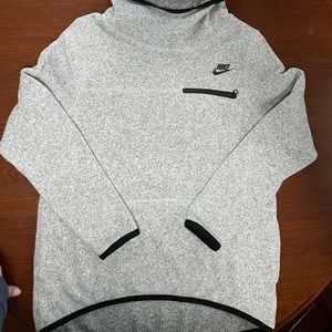 Women’s Nike Hooded Sweatshirt Size Medium